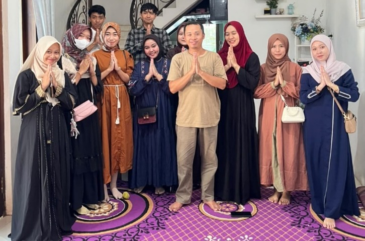 Halal Bihalal BEM KM-FIK Universitas Wiraraja Pererat Silaturahmi dengan Pimpinan Fakultas